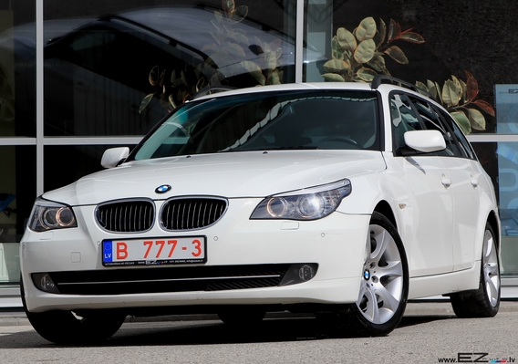 BMW 530D TOURING E61