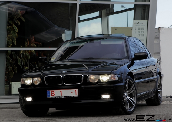 BMW 730D SPORTPAKET E38