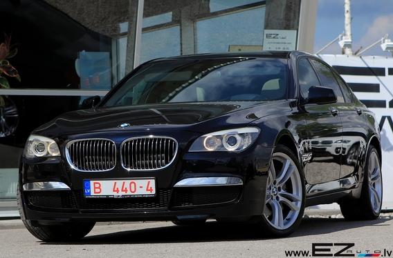 BMW 730D M-SPORTPAKET F-01