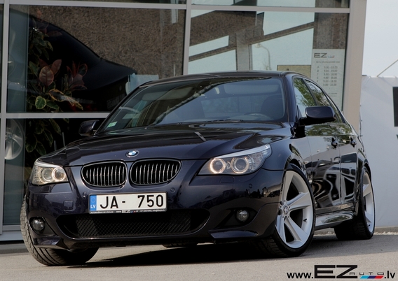 BMW 525D M-SPORTPAKET 