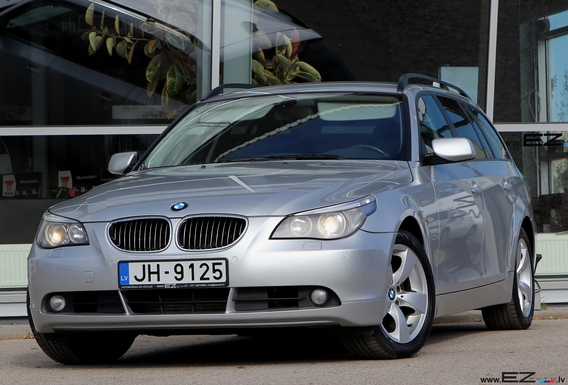 BMW 525D TOURING E61