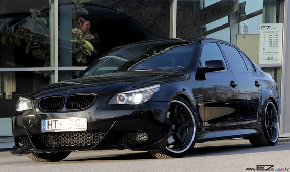 BMW 550i M-SPORTPAKET 