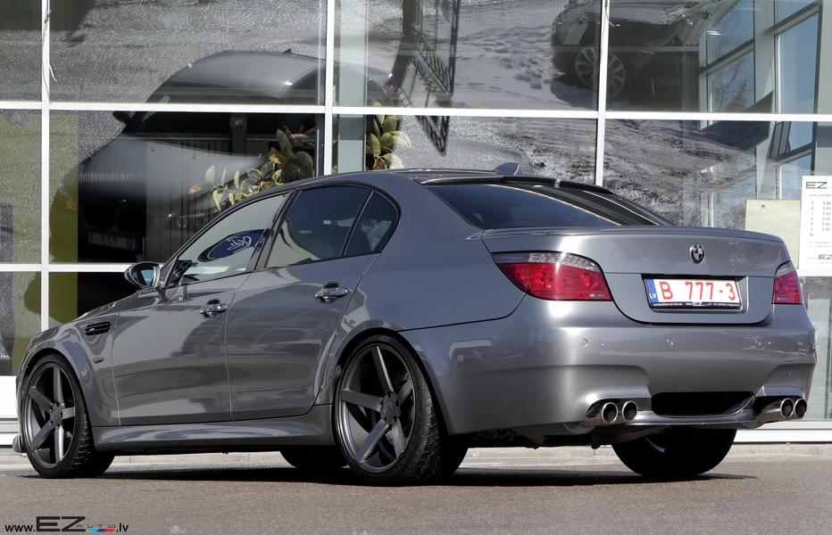 BMW M5 5.0i V10 507 ZS FACELIFT | EZ AUTO