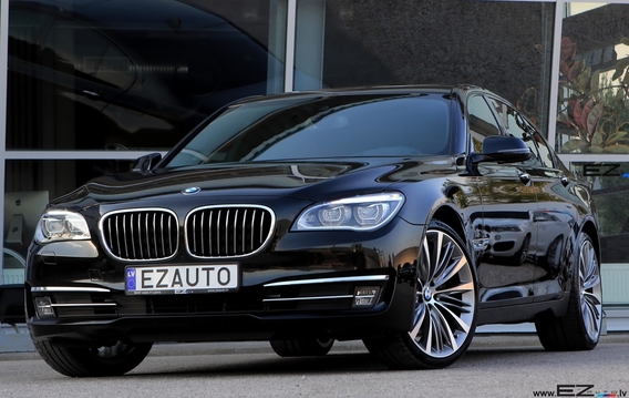 BMW 730D F01 3.0D 258ZS X-DRIVE FACELIFT INNOVATION 