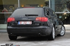 AUDI A6 AVANT QUATTRO  