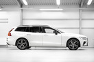 VOLVO V60 T8 392ZS TWIN ENGINE GEARTRONIC AWD R-DESIGN COMFORT ACCESS HARMAN/KARDON  