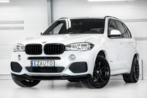 BMW X5 F15 30D 258ZS X-DRIVE M-SPORTPAKET SURROUND VIEW SOFT CLOSE HARMAN/KARDON HEAD UP AUXILARY HEATING