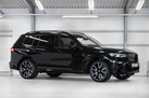 BMW X7 G07 40D 340ZS X-DRIVE M-SPORTPAKET 7 SEATS AIR SUSPENSION SOFT CLOSE SKY LOUNGE MASSAGE FUNCTION 