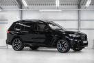 BMW X7 G07 40D 340ZS X-DRIVE 6 SEATS AIR SUSPENSION SOFT CLOSE BOWERS&WILKINS SKY LOUNGE MASSAGE FUNCTION