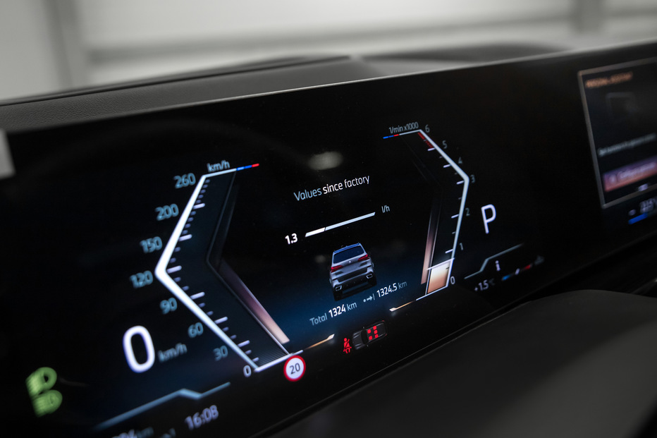 78745_img_7986_original