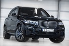 BMW X5 45E G05 394ZS M-SPORTPAKET SOFT CLOSE SKY LOUNGE COMFORT ACCESS MASSAGE FUNCTION ACTIVE GUARD PLUS DRIVING ASSIST PRO PARKING ASSIST PLUS HARMAN KARDON ACTIVE AIR SUSPENSION CRYSTAL