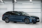 BMW 530E G31 292ZS X-DRIVE M-SPORTPAKET PRO FACELIFT M SHADOW LIGHTS PARKING ASSIST PLUS DRIVING ASSIST PRO HEAD UP COMFORT ACCESS 