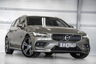 VOLVO V60 190ZS INSCRIPTION HARMAN KARDON LED ACTIVE LIGHTS ADAPTIVE CRUISE COMFORT SEAT WITH VENTILATION CAMERA CAR PLAY  
