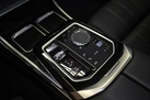 BMW I7 G70 544ZS X-DRIVE60 SPORTPAKET PRO EXECUTIVE DRIVE PRO ACTIVE STEERING SKY LOUNGE BOWERS&WILKINS ICONIC GLOW AUTOMATIC DOORS EXECUTIVE LOUNGE CRYSTAL  