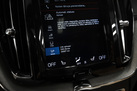 VOLVO XC60 190ZS D4 AWD INSCRIPTION PANORAMA HEAD UP KEYLESS ADAPTIVE CRUISE CAR PLAY