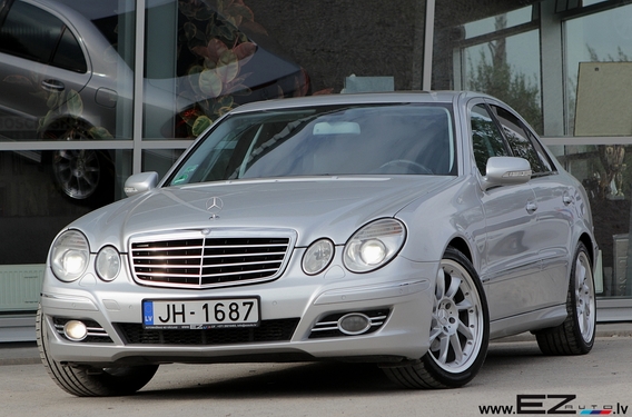 MERCEDES BENZ E320 CDi AVANTGARDE